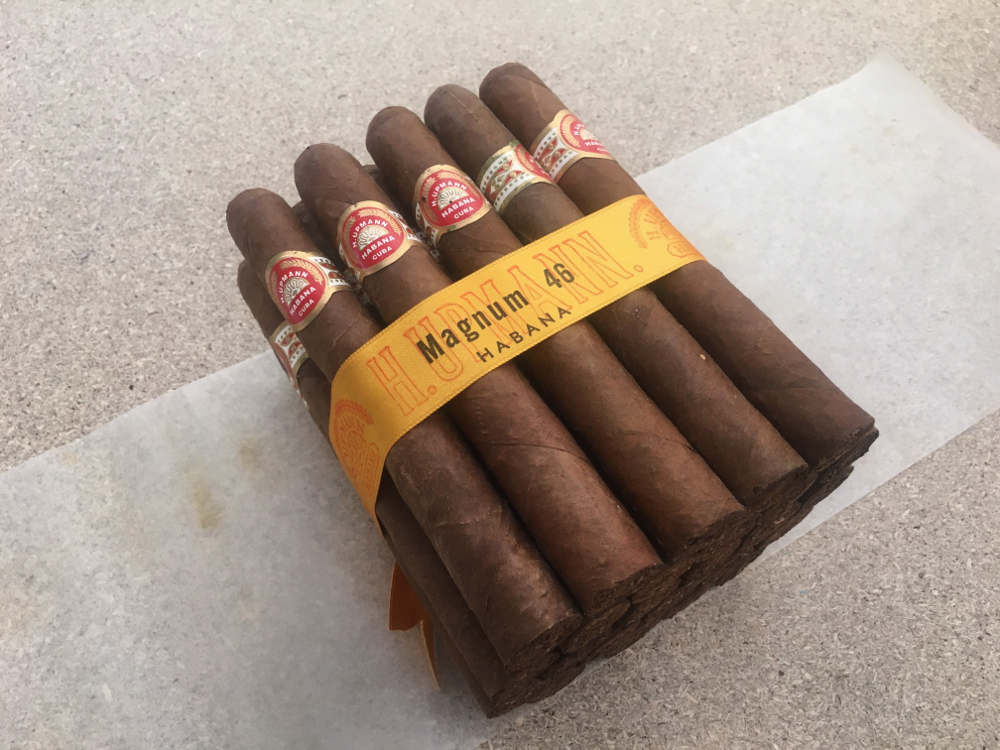 Lot 35 H. Upmann magnum 46 .jpg