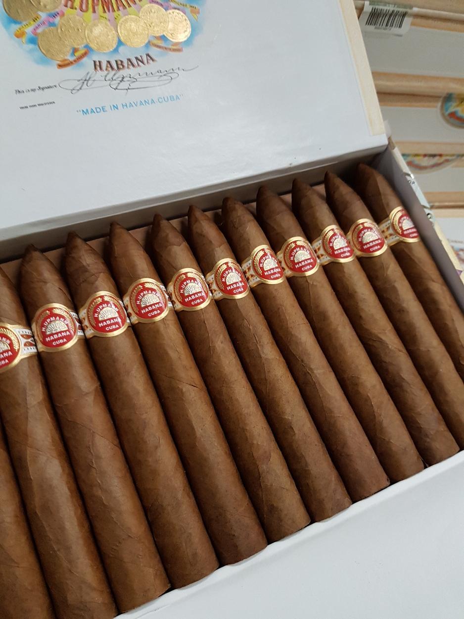 H. Upmann Number 2 MAY 18 CL.jpg