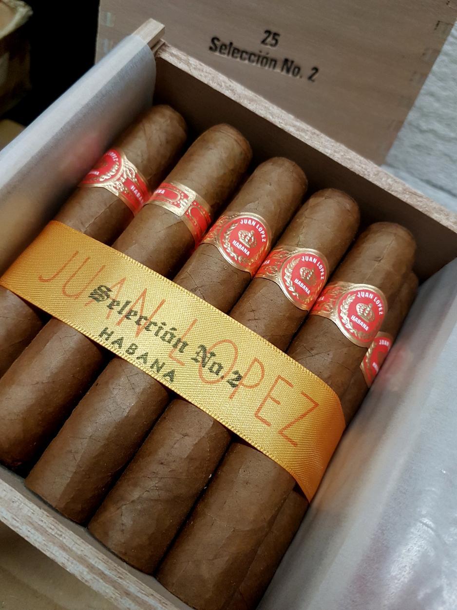 Juan Lopez Selecion Number 2 CL JJAN 21.jpg