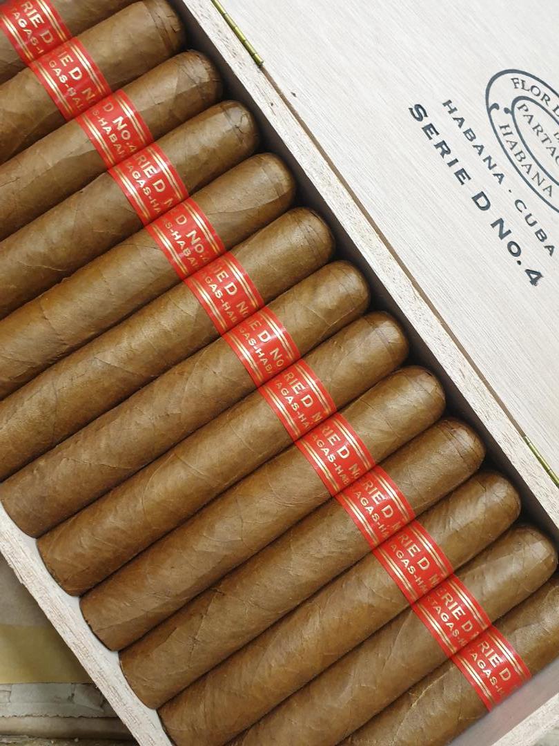 Partagas serie D Numer 4 PSP MAR 21.jpg