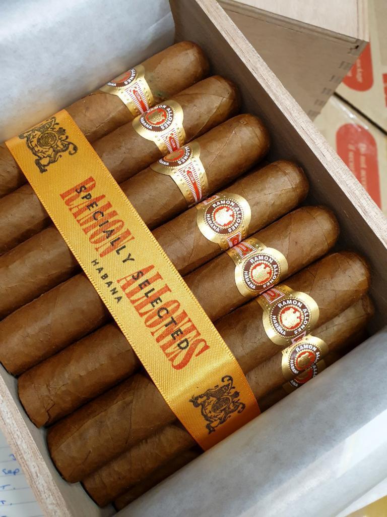 What Size Freezer Bags? - Cigars Discussion Forum the water hole -  Friends of el Habano Cuban Cigars Discussion Forum - FOH Forum